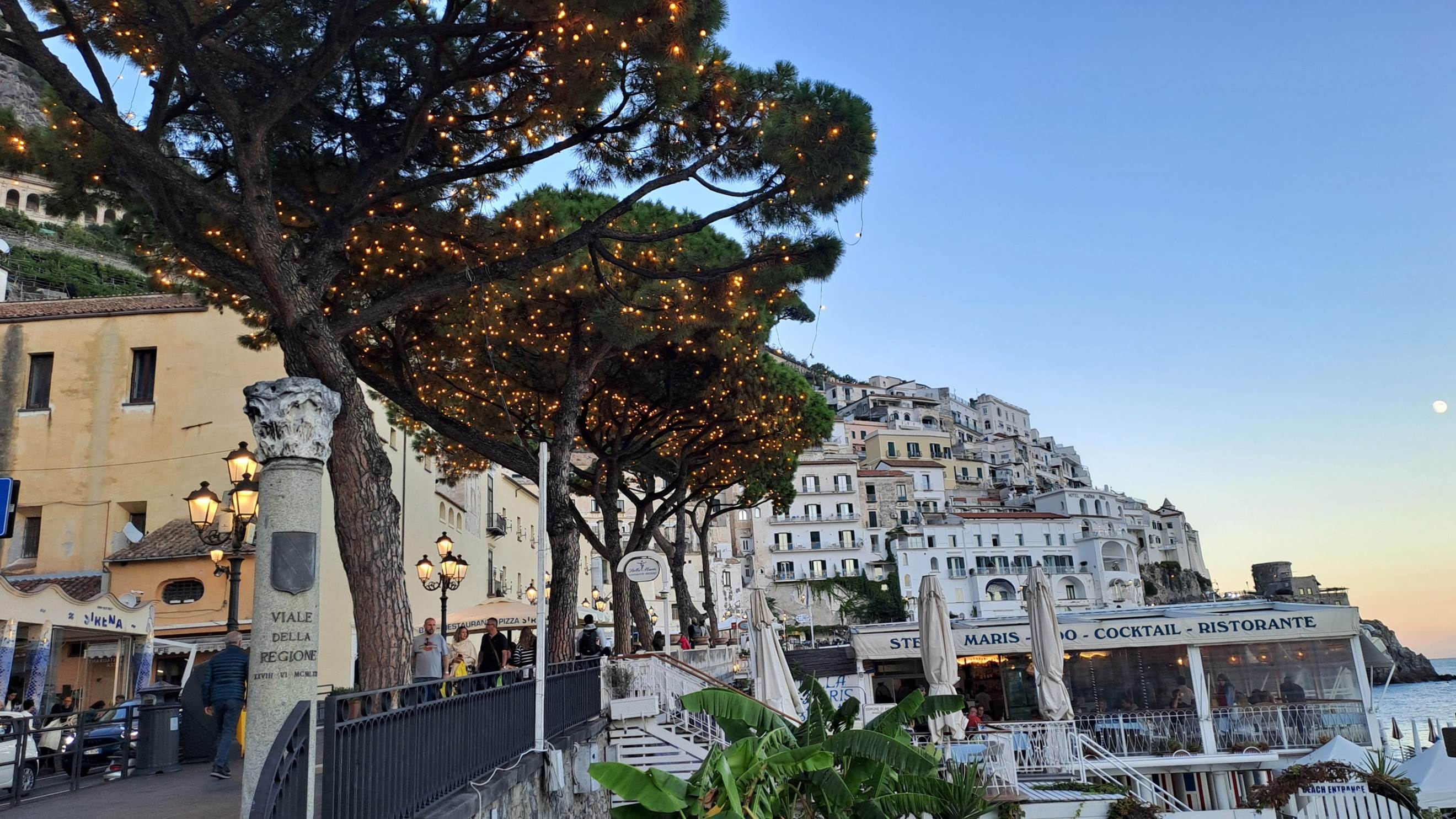 Amalfi plaza